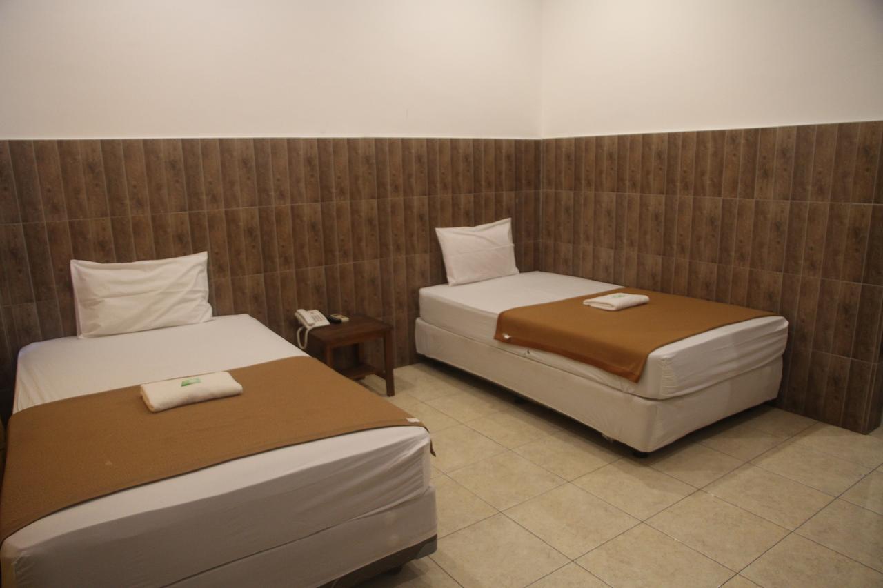Puri Senggigi Hotel Mangsit Zewnętrze zdjęcie