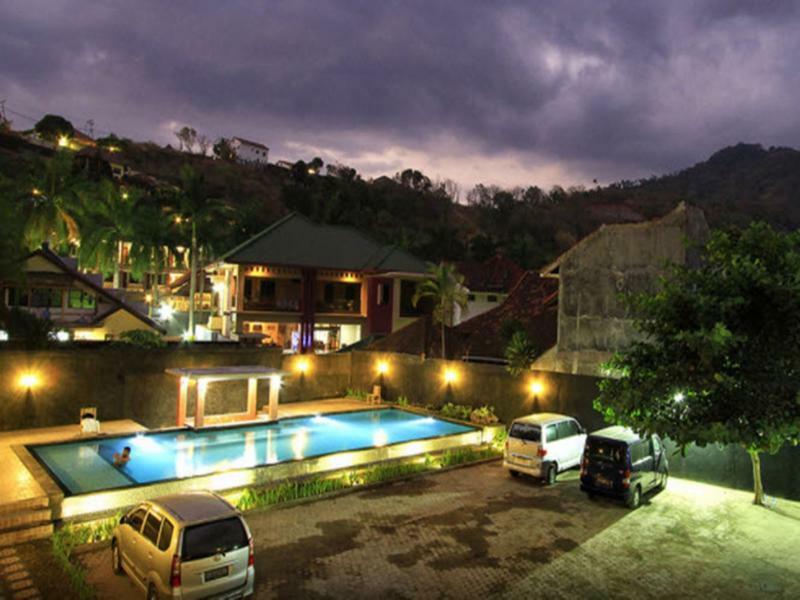 Puri Senggigi Hotel Mangsit Zewnętrze zdjęcie